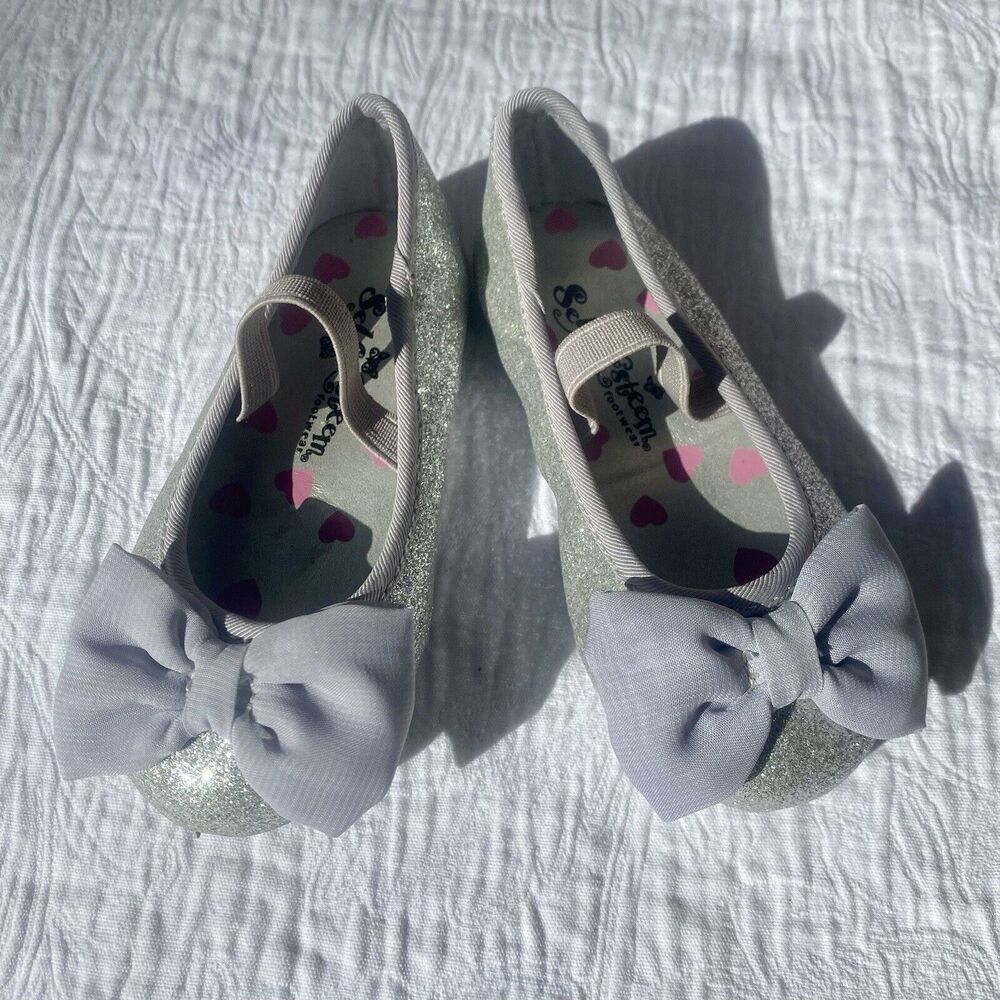 Girls size 6 Baby Ballet Flats Gray Glitter Silver Self Esteem Footwear Cute NEW